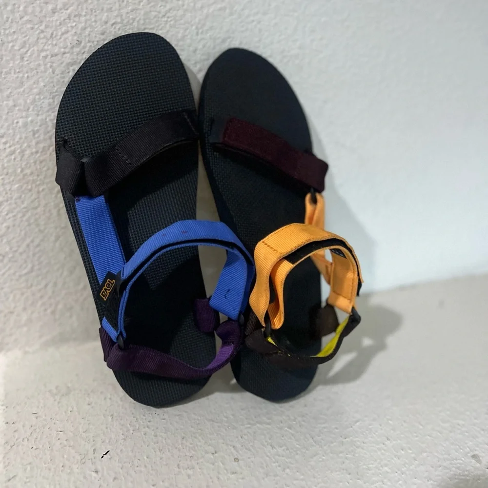 Teva Mens Size 12 Original Universal Pride Rainbow Colorblock‎ Sandals